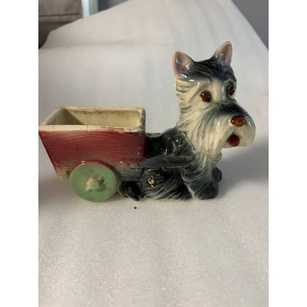 Vintage Ceramic Scottie Dog Planter Pulling Red Cart Wagon Green Wheels 6